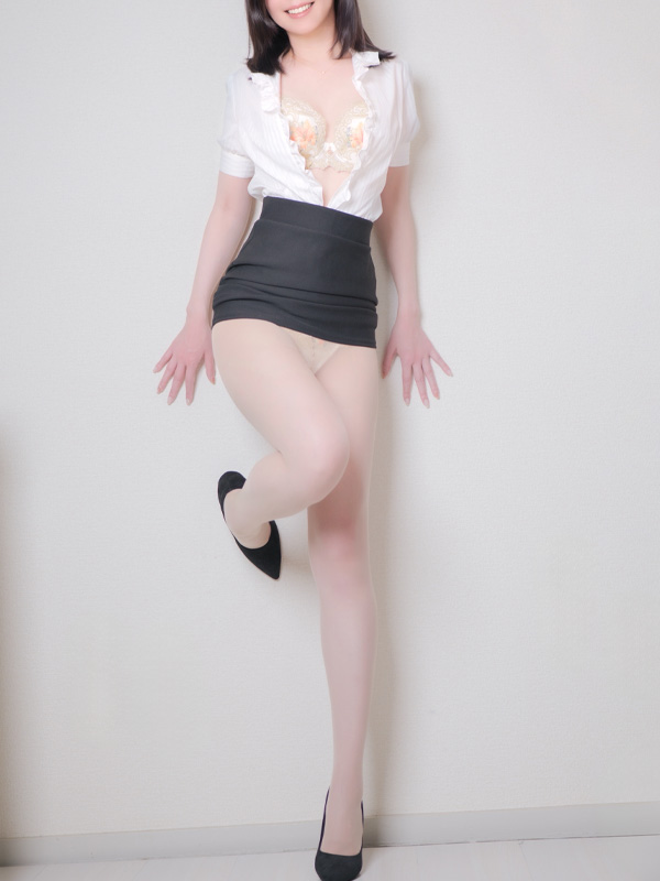 一咲 まい｜大阪 梅田 兎我野町 ホテヘル＆デリヘル【イケない女教師】〜  イケない女教師がスーツ姿にハイヒール、Hな下着にパンスト着用であなたと妄想レッスン！