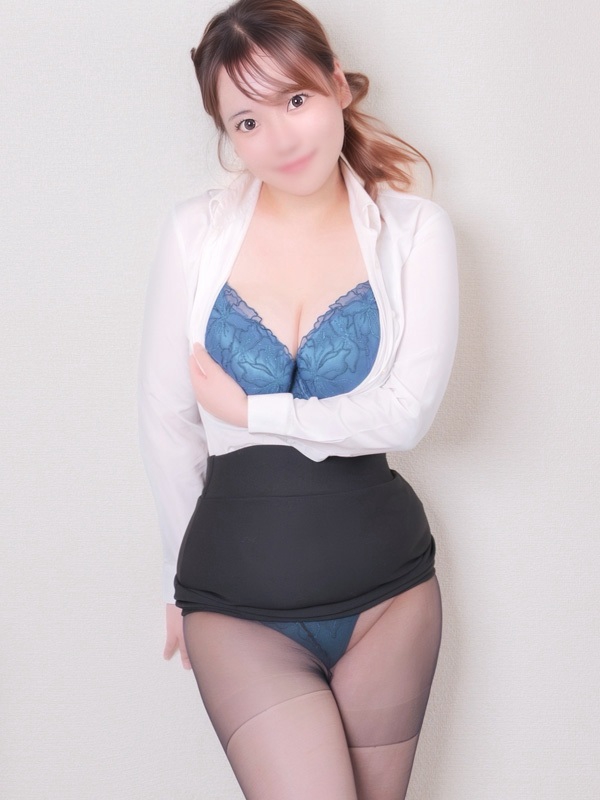 小野寺 夏帆｜大阪 梅田 兎我野町 ホテヘル＆デリヘル【イケない女教師】〜  イケない女教師がスーツ姿にハイヒール、Hな下着にパンスト着用であなたと妄想レッスン！