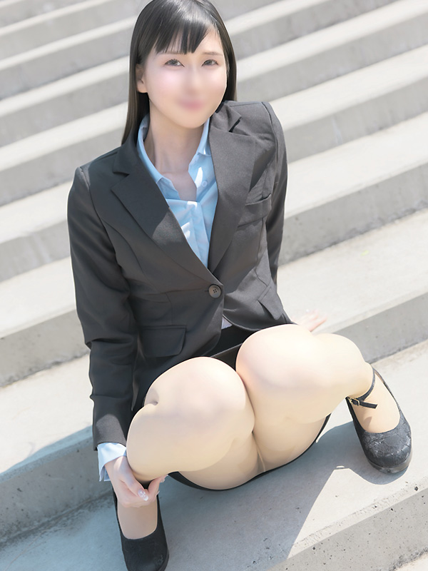 羽生 まこ｜大阪 梅田 兎我野町 ホテヘル＆デリヘル【イケない女教師】〜  イケない女教師がスーツ姿にハイヒール、Hな下着にパンスト着用であなたと妄想レッスン！